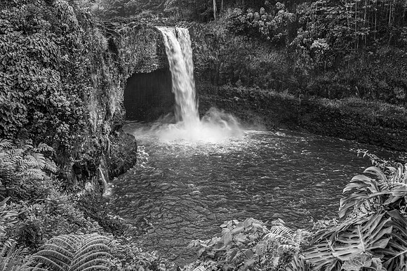 Rainbow Falls, Hilo, Hawai'i