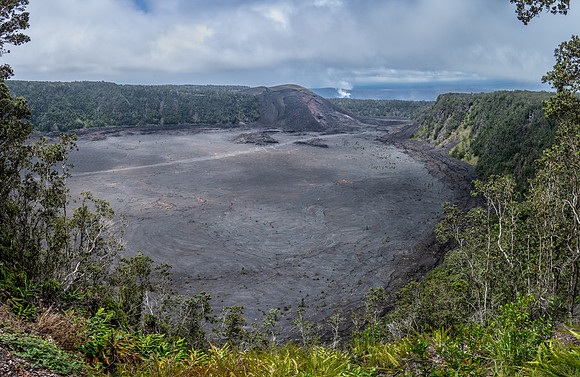 Kilauea Iki Crater, Hawai'i Volcanoes National Park