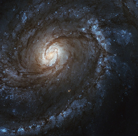 Celebratory Galaxy Photo Honors 25th Anniversary of NASA's First