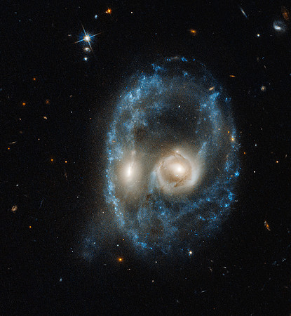 Hubble Captures Galaxies' Ghostly Gaze