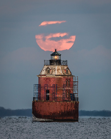 Sandy Point Lighthouse